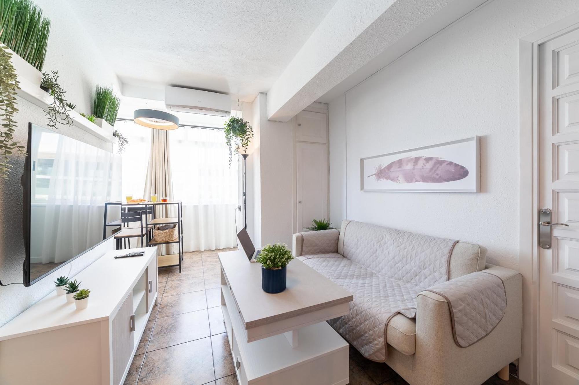 Trendyhomes Gaviotas, Playa A Un Par De Minutos Andando Y Aire Acondicionado Roquetas de Mar Ngoại thất bức ảnh